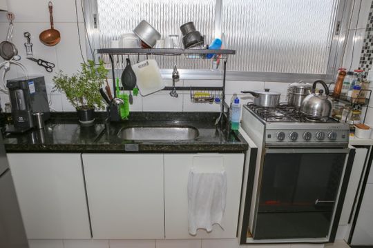 Cozinha de apartamento à venda com 2 quartos, 85m² em Lapa, São Paulo