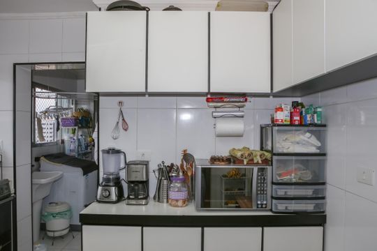 Cozinha de apartamento à venda com 2 quartos, 85m² em Lapa, São Paulo