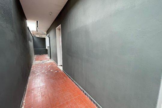 Varanda de casa à venda com 2 quartos, 250m² em Vila Albano, São Paulo