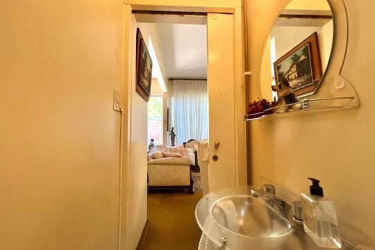 Lavabo de casa para alugar com 3 quartos, 250m² em Indianópolis, São Paulo