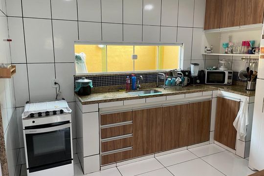 Cozinha de casa de condomínio à venda com 4 quartos, 120m² em Recreio dos Bandeirantes, Rio de Janeiro