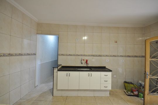 Cozinha de casa para alugar com 1 quarto, 75m² em Parque Edu Chaves, São Paulo