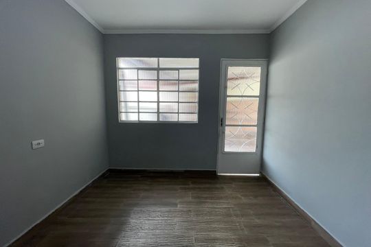 Casa para alugar com 2 quartos, 80m² em Vila Antonio, São Paulo