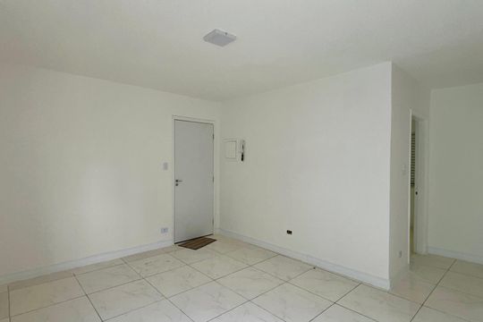 Sala de apartamento à venda com 2 quartos, 62m² em Vila Madalena, São Paulo