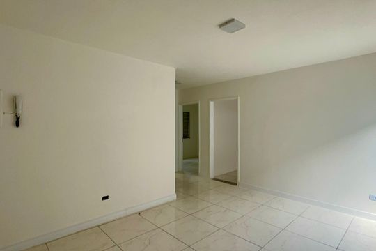 Sala de apartamento à venda com 2 quartos, 62m² em Vila Madalena, São Paulo