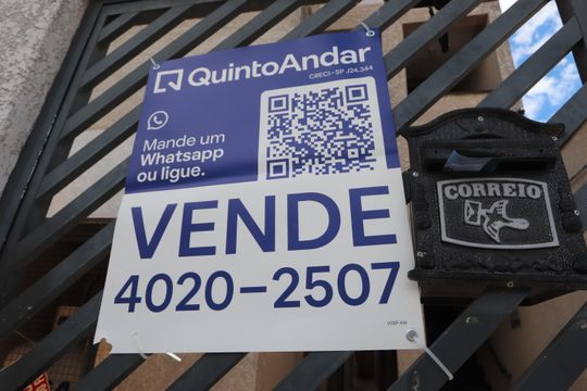Placa de apartamento à venda com 2 quartos, 36m² em São Lucas, São Paulo