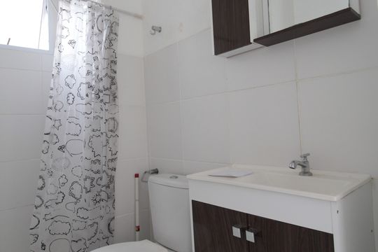 Banheiro Social de apartamento para alugar com 2 quartos, 46m² em Trevo, Belo Horizonte