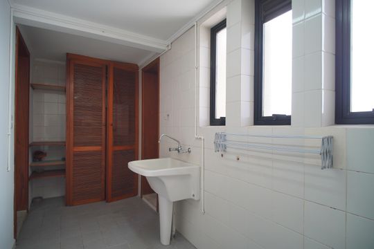Área de Serviço de apartamento à venda com 3 quartos, 173m² em Centro, São Leopoldo