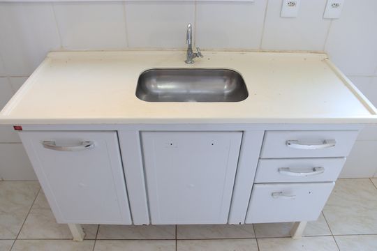 Cozinha e Área de Serviço de apartamento para alugar com 2 quartos, 52m² em Setor Centro Oeste, Goiânia