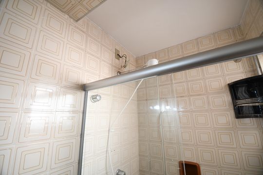 Banheiro de kitnet/studio à venda com 1 quarto, 38m² em Bosque, Campinas
