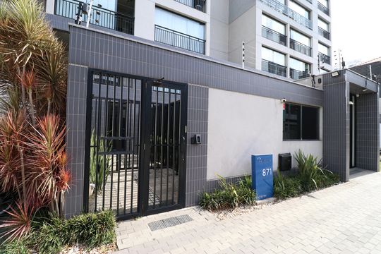 Fachada de kitnet/studio à venda com 1 quarto, 30m² em Bom Retiro, São Paulo