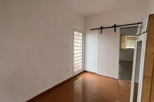 Casa à venda com 2 quartos, 230m² em Taquaral, Campinas