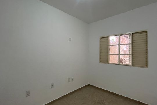 Casa à venda com 2 quartos, 230m² em Taquaral, Campinas