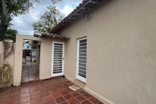 Casa à venda com 2 quartos, 230m² em Taquaral, Campinas