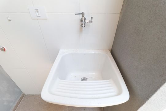 Casa à venda com 3 quartos, 160m² em Vila Paiva, São Paulo