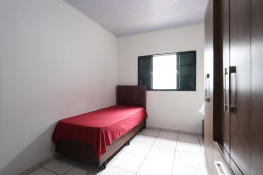 Quarto 2 de casa à venda com 3 quartos, 134m² em Vila Tolstoi, São Paulo