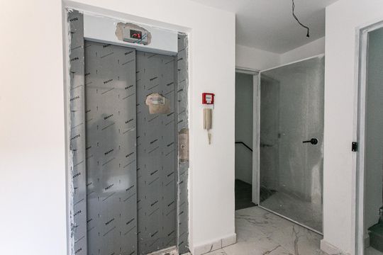 Área comum - Elevador de apartamento para alugar com 2 quartos, 45m² em Vila Antonina, São Paulo