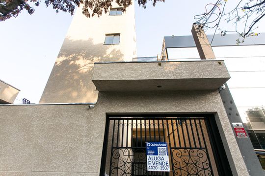 Placa de apartamento para alugar com 2 quartos, 45m² em Vila Antonina, São Paulo