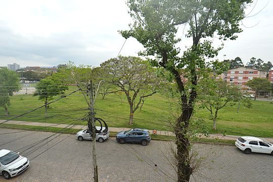 Vista da Rua do Quarto 2 de apartamento à venda com 3 quartos, 77m² em Rubem Berta, Porto Alegre