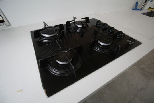 Cozinha de apartamento para alugar com 2 quartos, 44m² em Jardim Maria Duarte, São Paulo