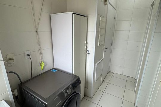 Lavanderia de casa de condomínio à venda com 3 quartos, 86m² em Paraíso, Santo André