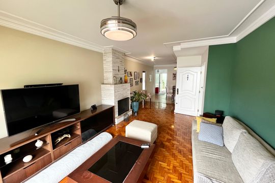 Casa à venda com 4 quartos, 317m² em Jardim Franca, São Paulo