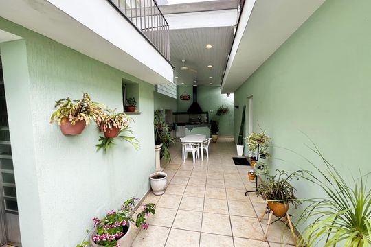 Quintal Gourmet de casa à venda com 4 quartos, 317m² em Jardim Franca, São Paulo