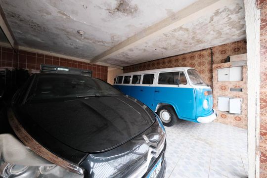 Garagem de casa à venda com 4 quartos, 200m² em Vila Buenos Aires, São Paulo