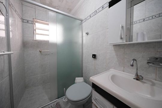 Banheiro 1 de casa à venda com 4 quartos, 200m² em Vila Buenos Aires, São Paulo