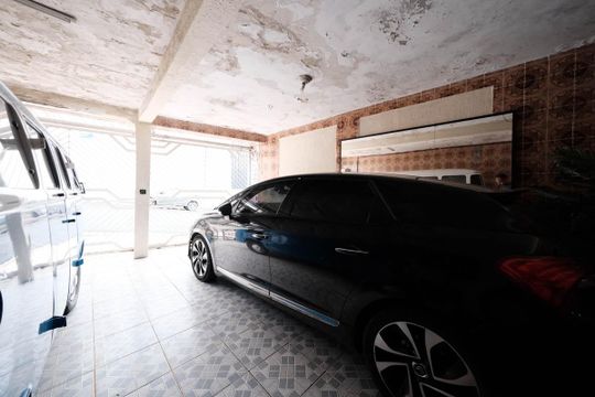 Garagem de casa à venda com 4 quartos, 200m² em Vila Buenos Aires, São Paulo