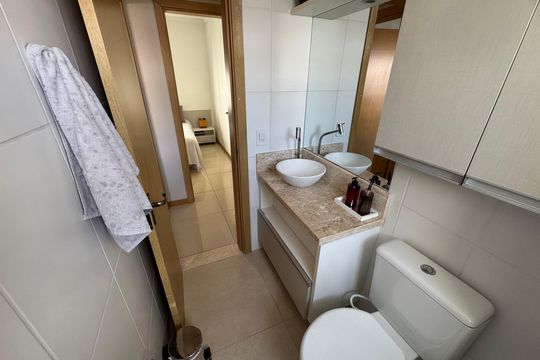 Banheiro de apartamento à venda com 2 quartos, 62m² em São Jorge, Novo Hamburgo