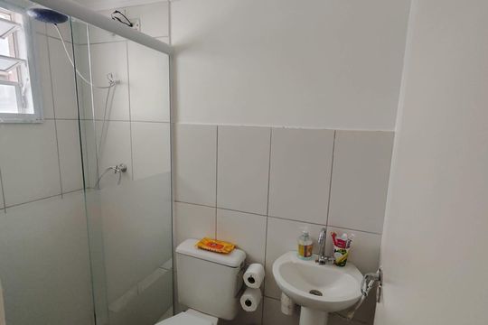 Banheiro de apartamento à venda com 3 quartos, 67m² em Jardim Nova Europa, Campinas