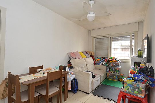 Sala de apartamento à venda com 1 quarto, 41m² em Morro Santana, Porto Alegre