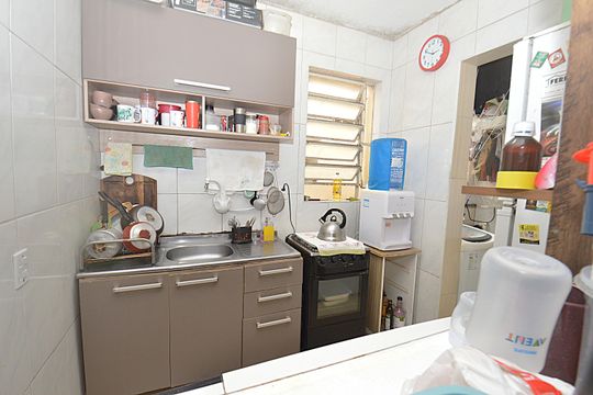 Cozinha - Armários de apartamento à venda com 1 quarto, 41m² em Morro Santana, Porto Alegre