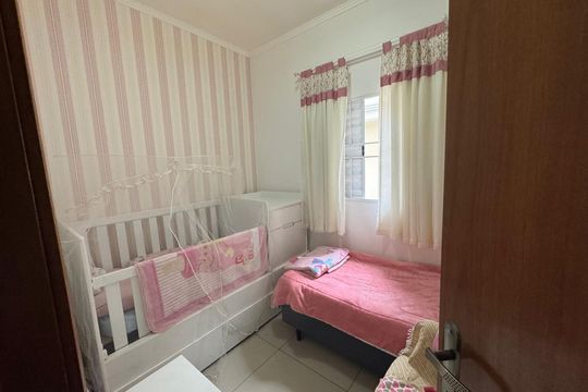 Quarto de casa à venda com 2 quartos, 307m² em Vila Nova Jundiainopolis, Jundiaí
