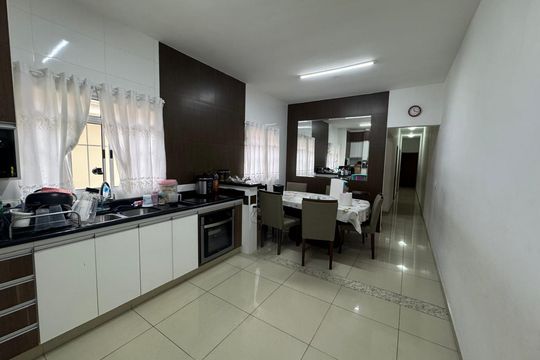 Sala de casa à venda com 2 quartos, 307m² em Vila Nova Jundiainopolis, Jundiaí