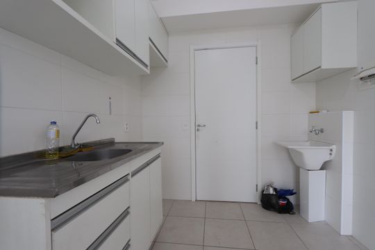 Cozinha de apartamento à venda com 1 quarto, 29m² em Vila Ema, São Paulo