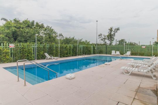 Área comum - Piscina de casa de condomínio à venda com 3 quartos, 96m² em Cavalhada, Porto Alegre