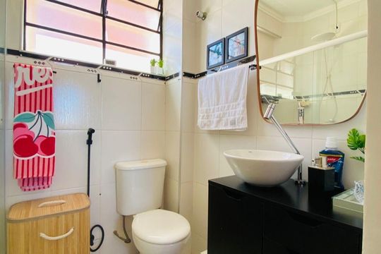 Banheiro de apartamento à venda com 1 quarto, 42m² em Ponte Preta, Campinas