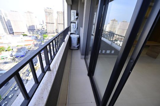Varanda Sala de apartamento para alugar com 2 quartos, 69m² em Setor Bueno, Goiânia