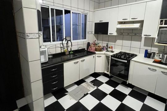 Cozinha de casa à venda com 3 quartos, 160m² em Medeiros, Jundiaí