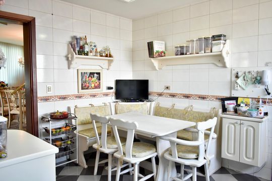 Cozinha de apartamento à venda com 3 quartos, 230m² em Vila da Saúde, São Paulo