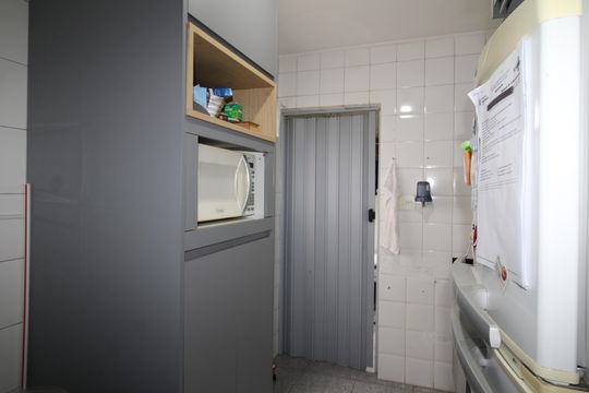 Cozinha de apartamento à venda com 1 quarto, 49m² em Santana, São Paulo