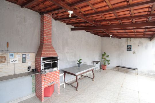 Área Gourmet de casa à venda com 8 quartos, 660m² em Céu Azul, Belo Horizonte