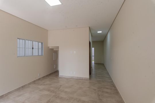 Casa à venda com 3 quartos, 137m² em Parque Jambeiro, Campinas