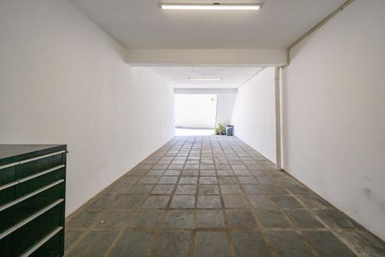 Garagem de casa de condomínio à venda com 2 quartos, 124m² em Parque Jabaquara, São Paulo