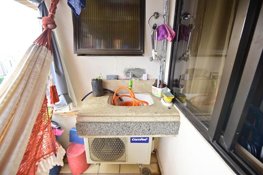 Sala/Cozinha de casa de condomínio para alugar com 1 quarto, 44m² em Setor Oeste, Goiânia