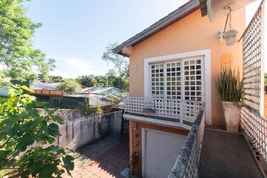 Varanda de casa à venda com 3 quartos, 120m² em Santa Tereza, Porto Alegre