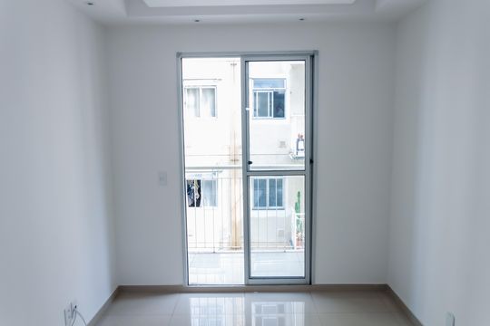Sala de apartamento à venda com 3 quartos, 56m² em Irajá, Rio de Janeiro