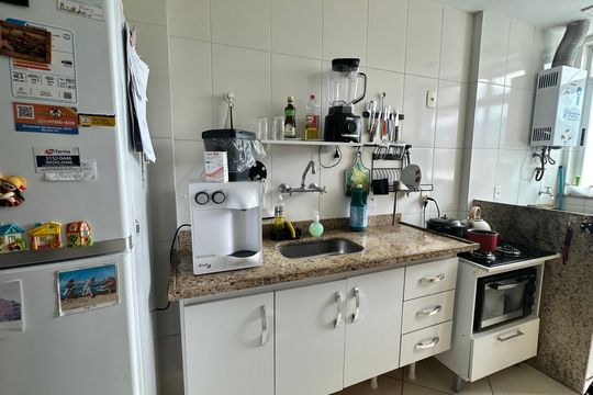 Cozinha de apartamento à venda com 2 quartos, 80m² em Recreio dos Bandeirantes, Rio de Janeiro
